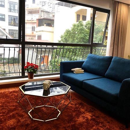 Sumitomo10 Apartment - Lane 12 Dao Tan Street ฮานอย ภายนอก รูปภาพ