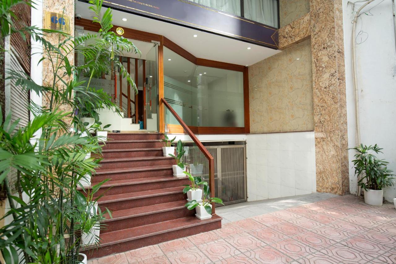 Sumitomo10 Apartment - Lane 12 Dao Tan Street ฮานอย ภายนอก รูปภาพ