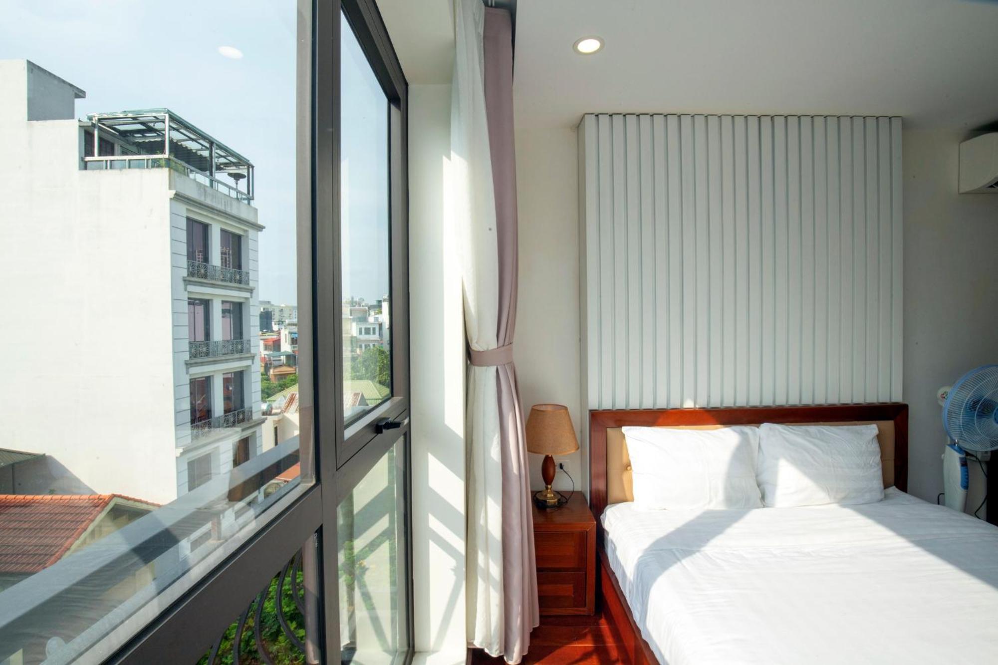 Sumitomo10 Apartment - Lane 12 Dao Tan Street ฮานอย ภายนอก รูปภาพ