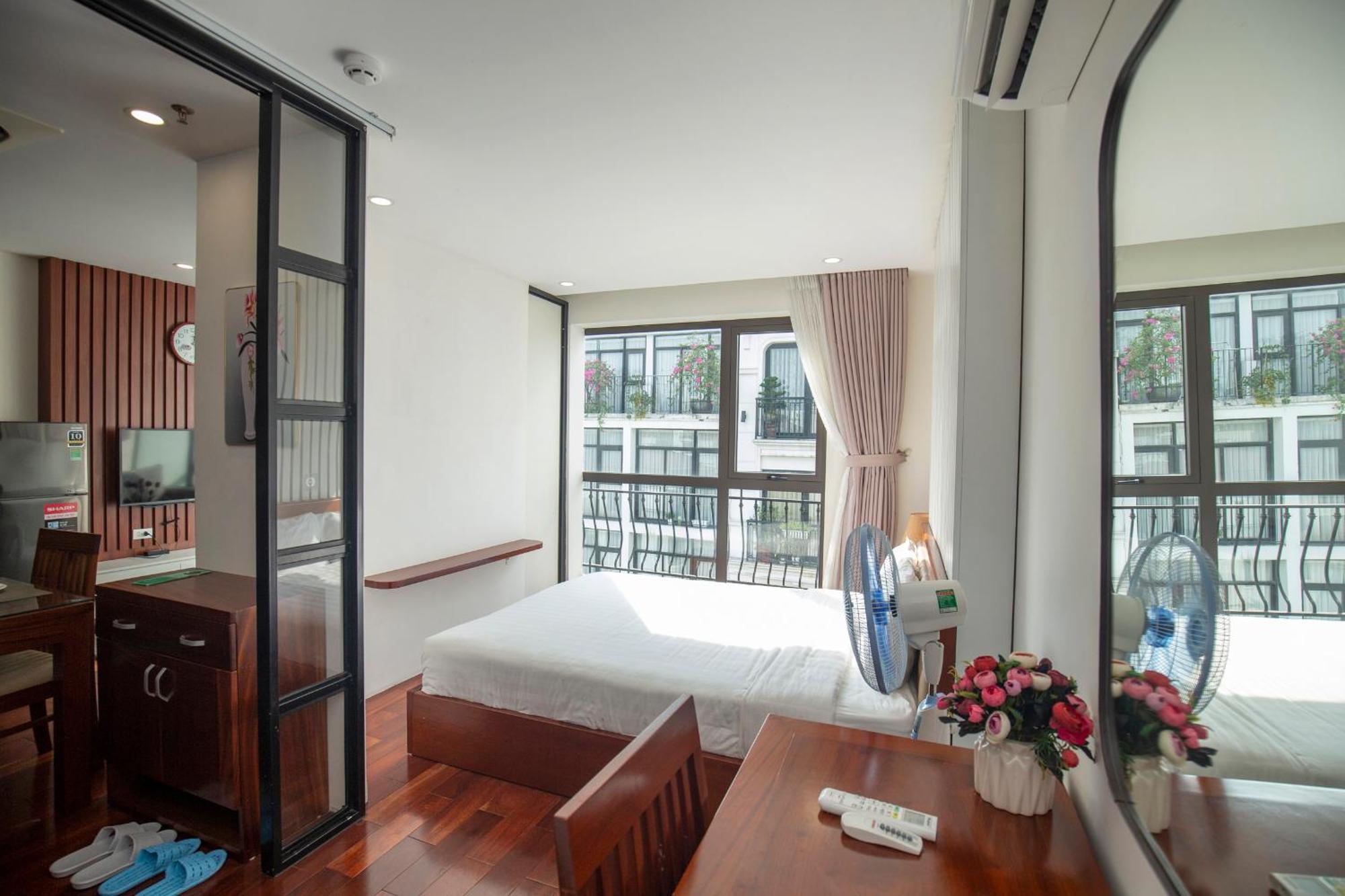 Sumitomo10 Apartment - Lane 12 Dao Tan Street ฮานอย ภายนอก รูปภาพ